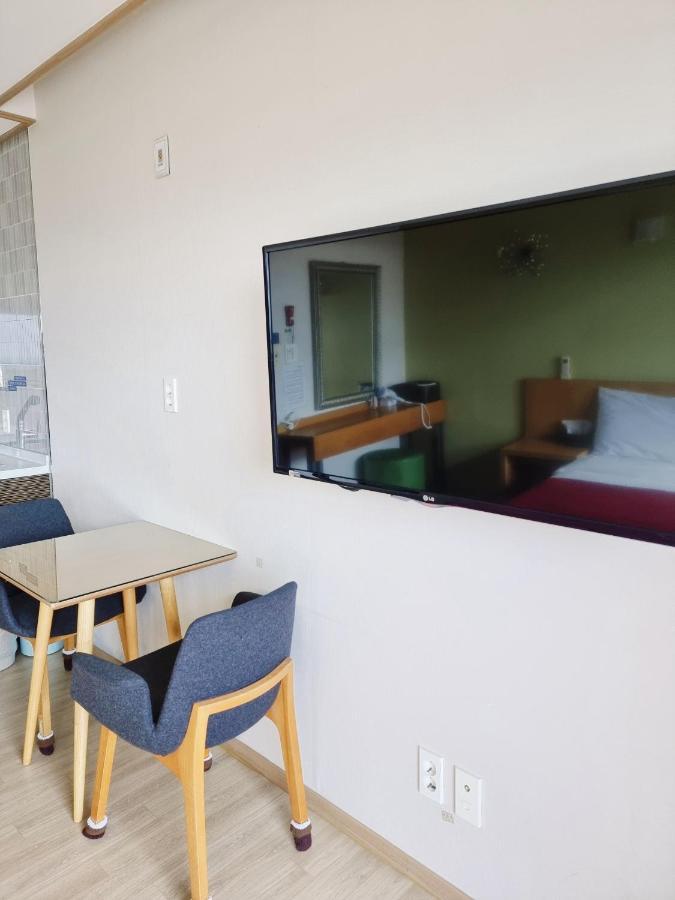 Jeju The Ocean Hill Pension مدينة سيوجويبو المظهر الخارجي الصورة