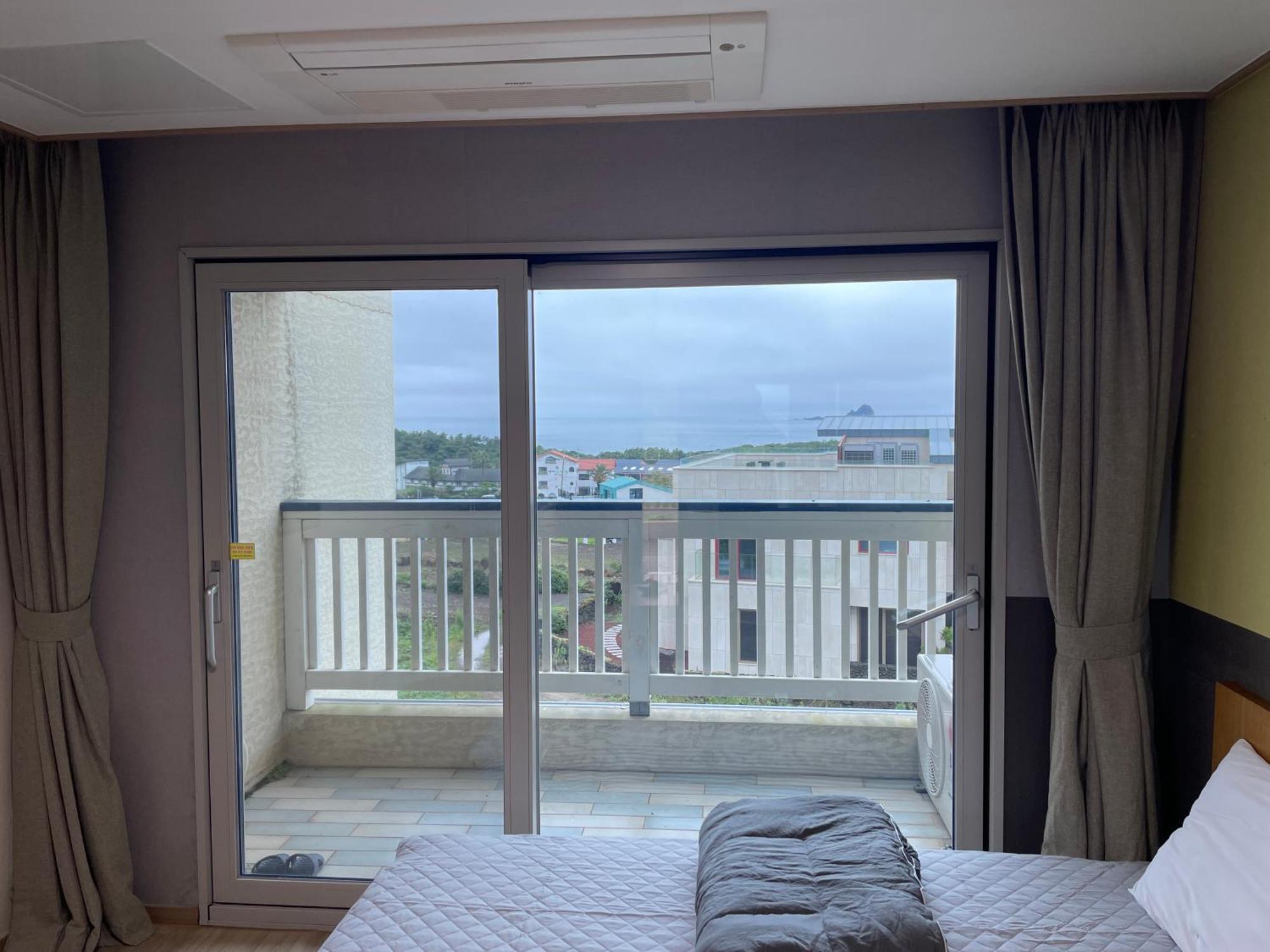 Jeju The Ocean Hill Pension مدينة سيوجويبو المظهر الخارجي الصورة