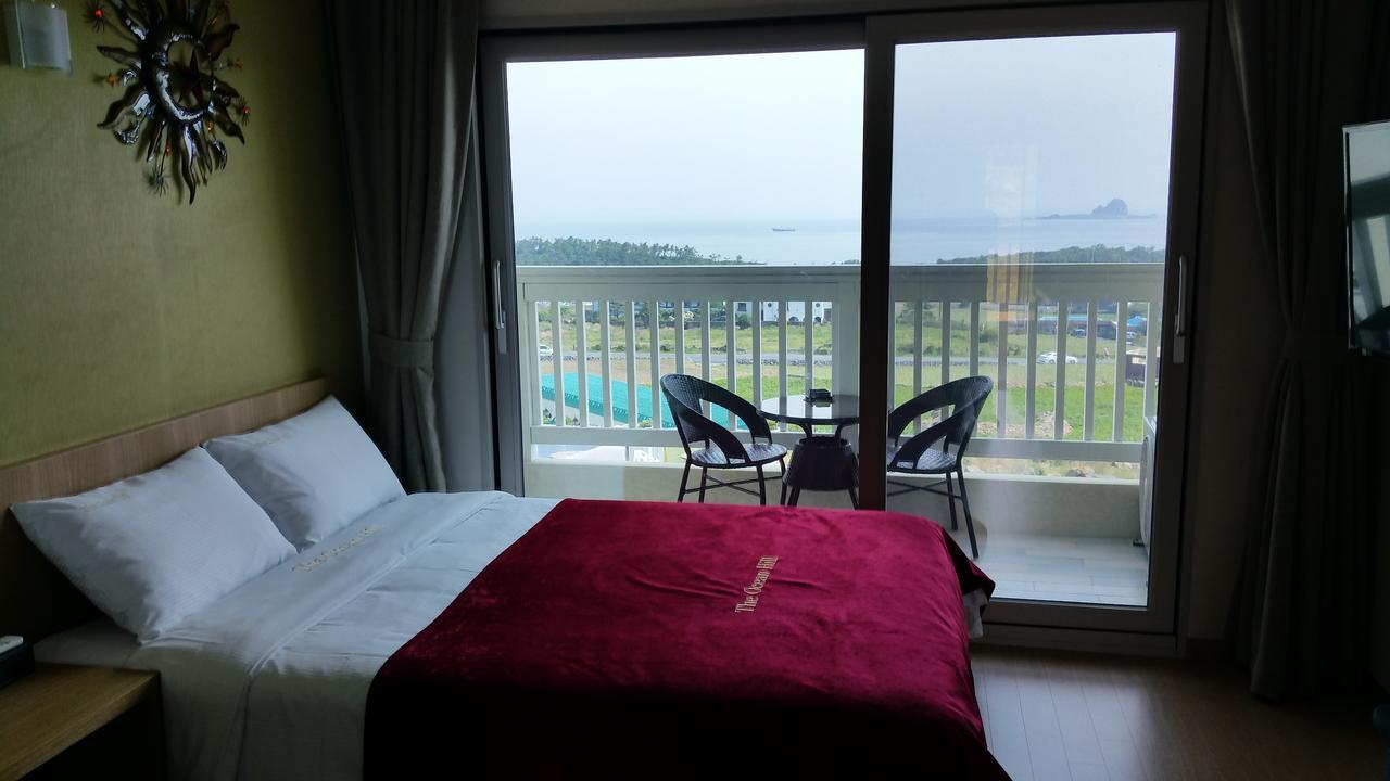 Jeju The Ocean Hill Pension مدينة سيوجويبو المظهر الخارجي الصورة