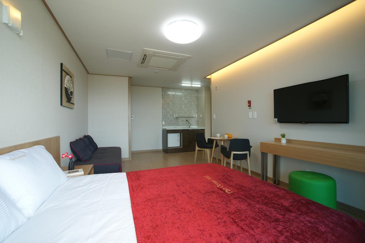 Jeju The Ocean Hill Pension مدينة سيوجويبو المظهر الخارجي الصورة
