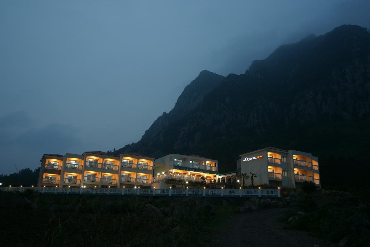 Jeju The Ocean Hill Pension مدينة سيوجويبو المظهر الخارجي الصورة