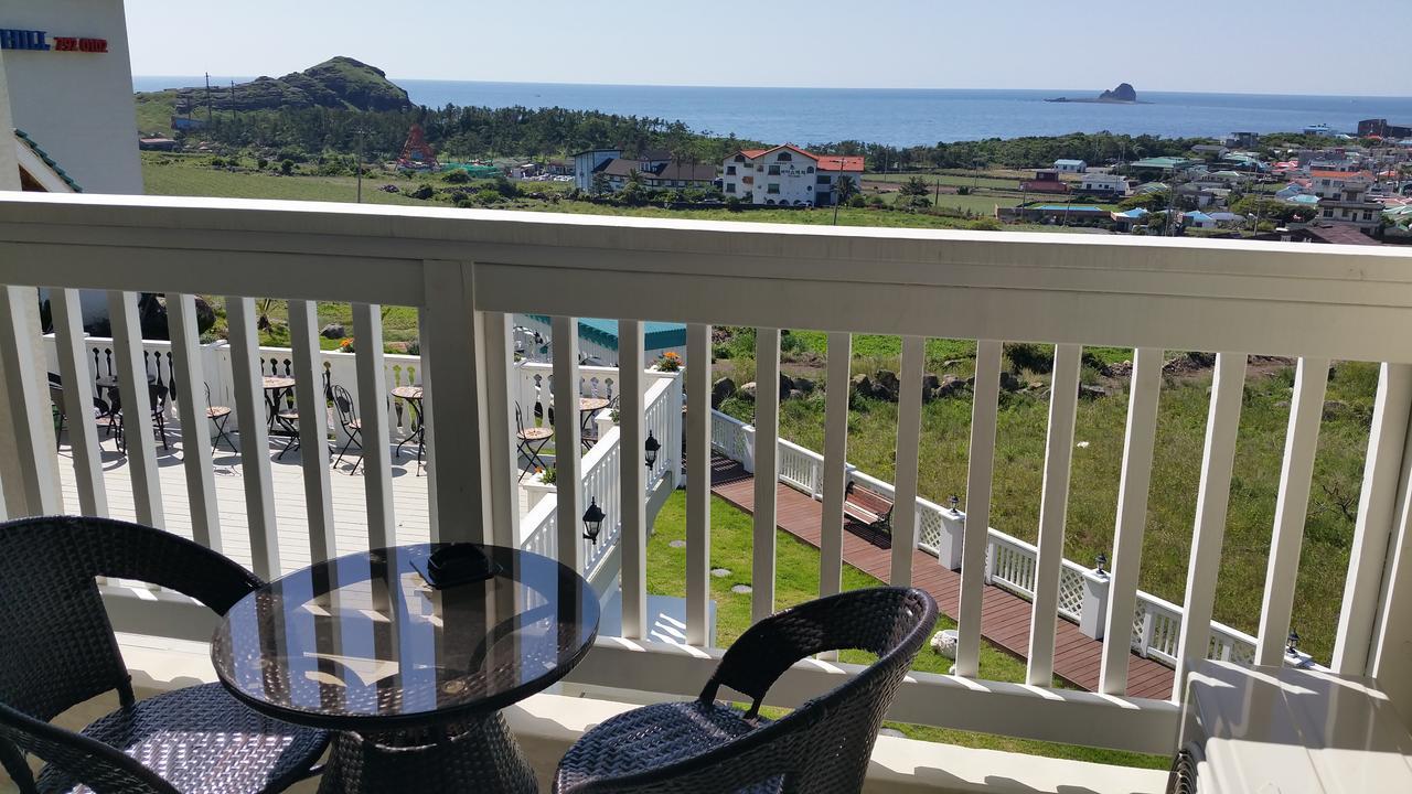 Jeju The Ocean Hill Pension مدينة سيوجويبو المظهر الخارجي الصورة